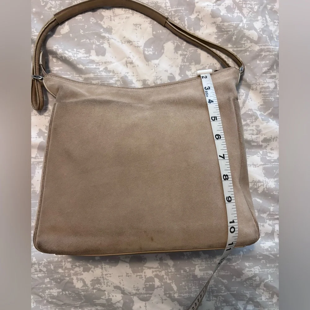 Gucci Beige Suede Hobo Shoulder Bag - Picture 9 of 14